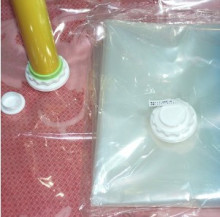 真空壓縮袋成為換季收納新寵 正品加厚11絲衣袋備受青睞